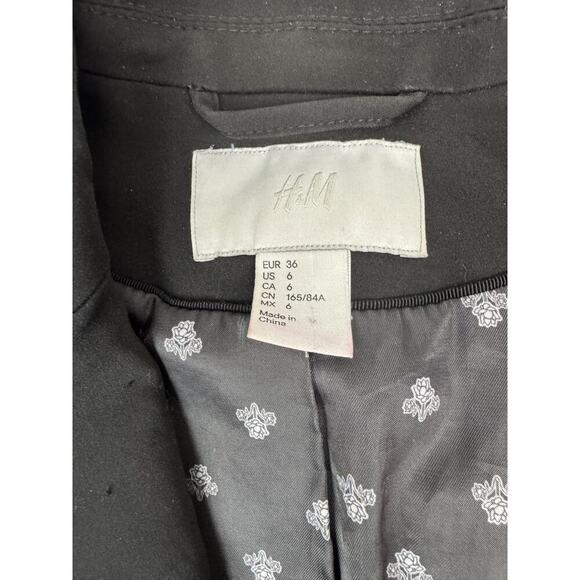 Cinched Waist Black Blazer Office Minimalist Careerwear Suit Jacket Women Size 6 - Picture 7 of 7